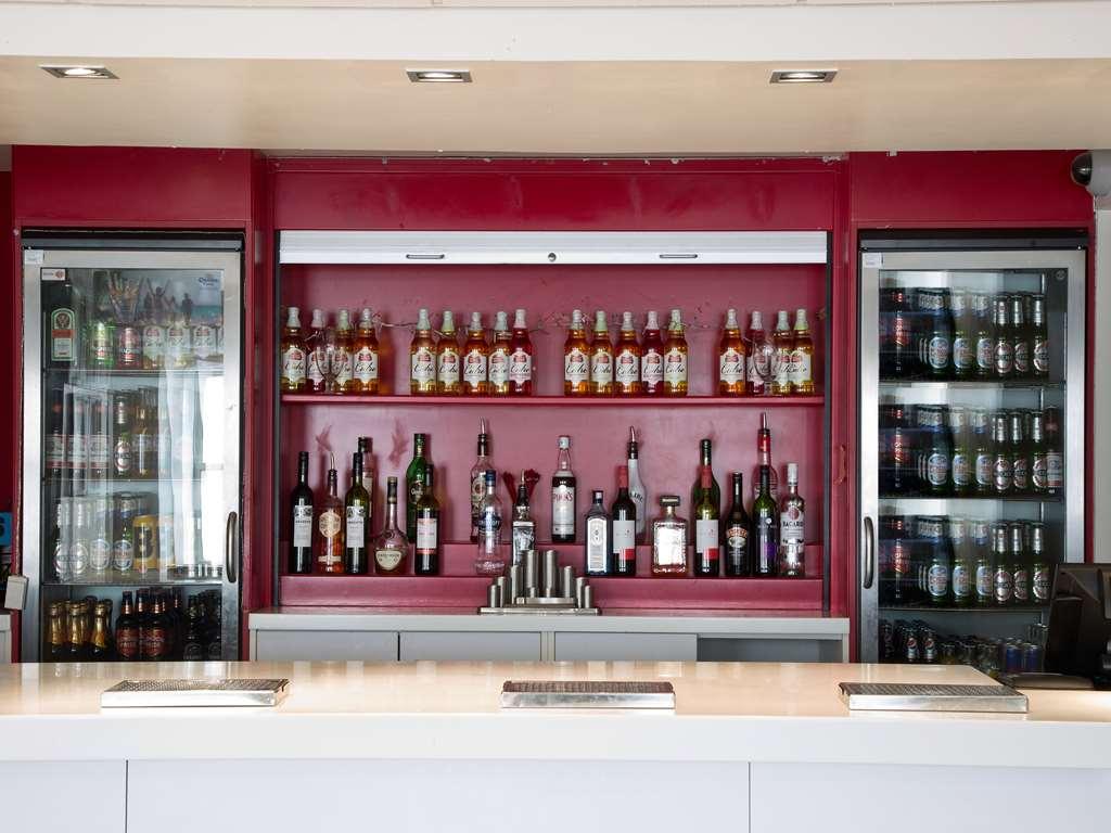 Premier Inn Worthing Seafront 레스토랑 사진