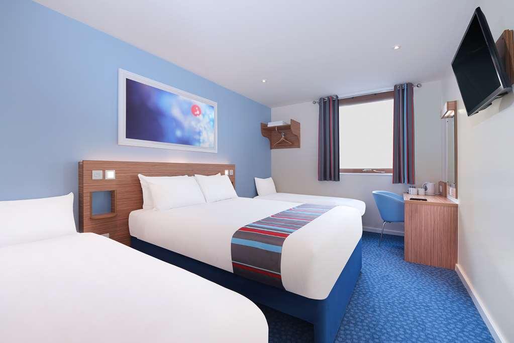 Premier Inn Worthing Seafront 객실 사진