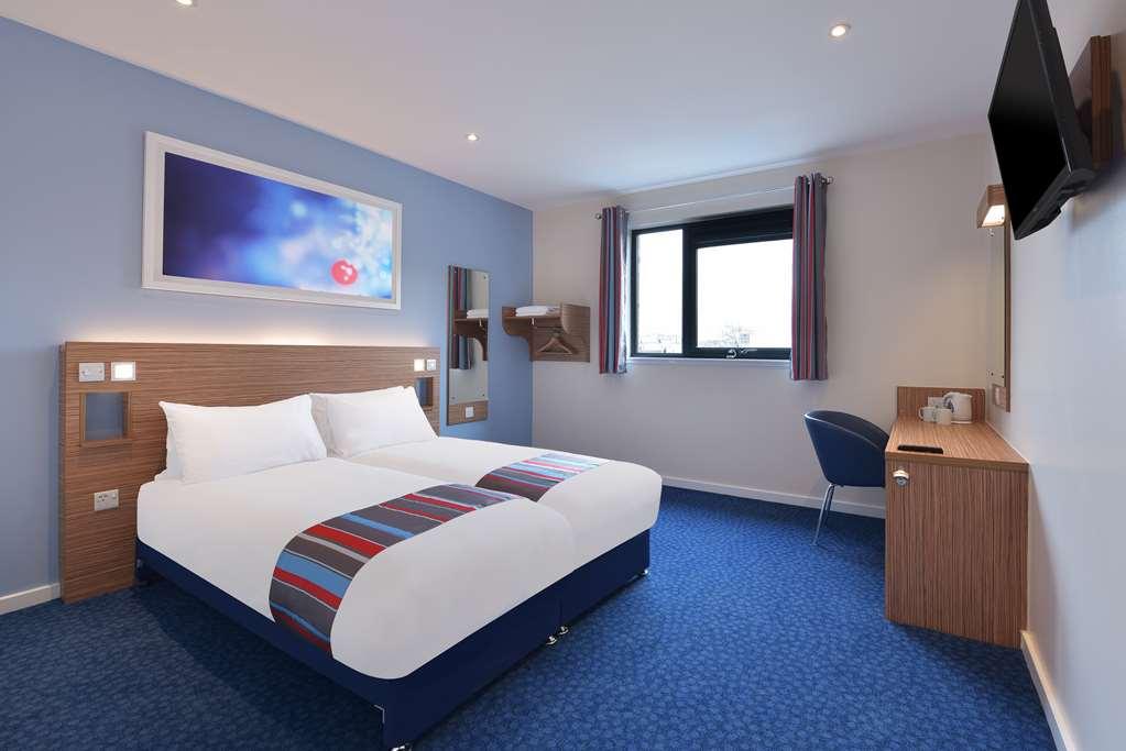 Premier Inn Worthing Seafront 객실 사진