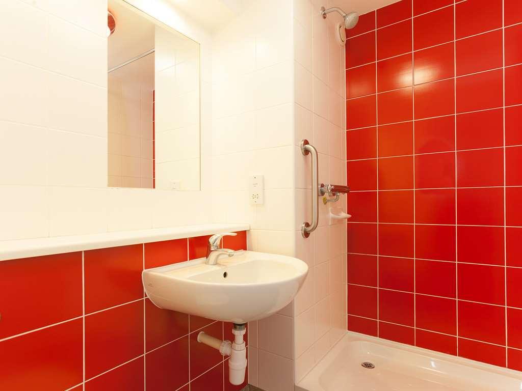 Premier Inn Worthing Seafront 객실 사진