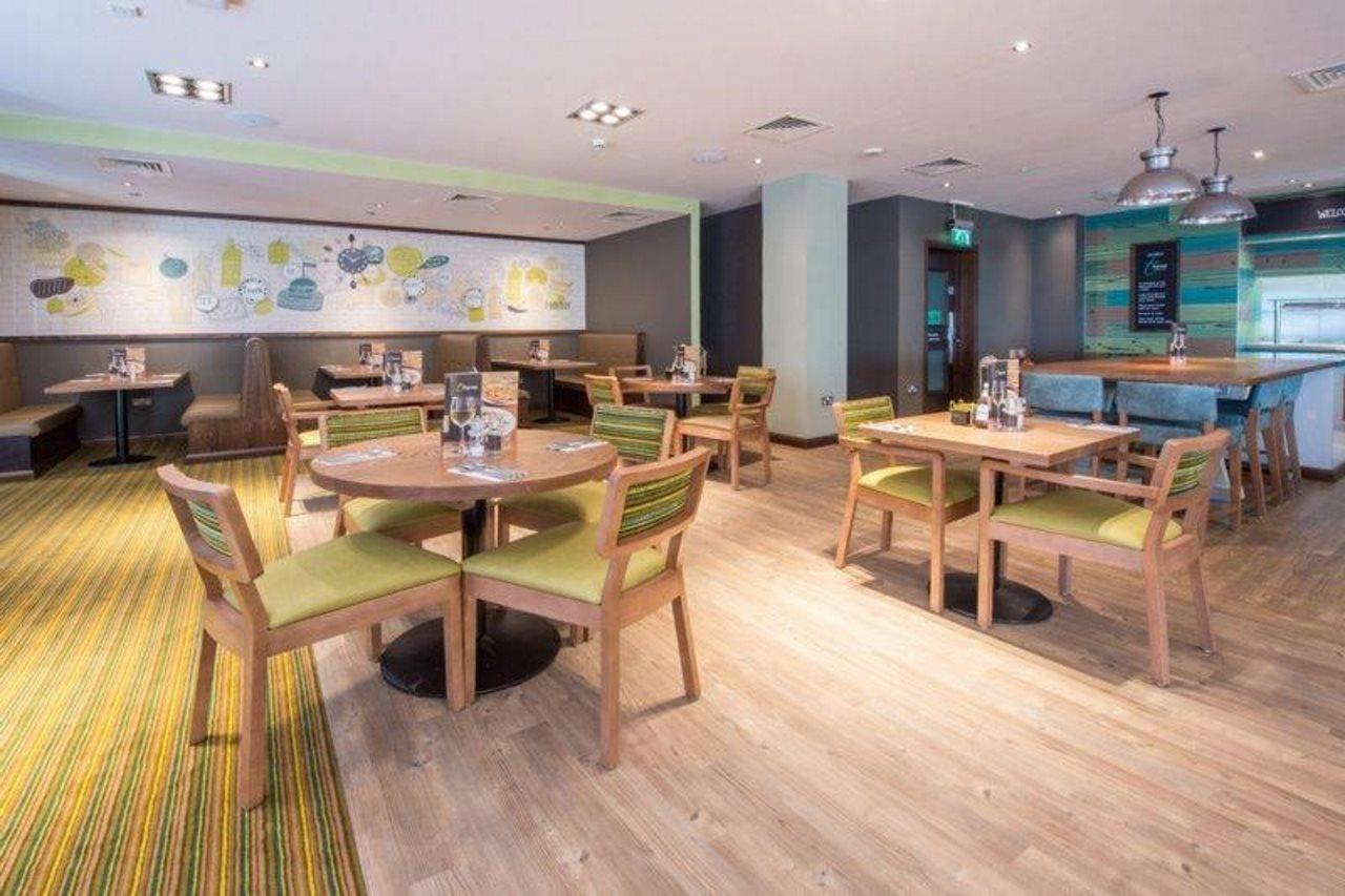 Premier Inn Worthing Seafront 외부 사진