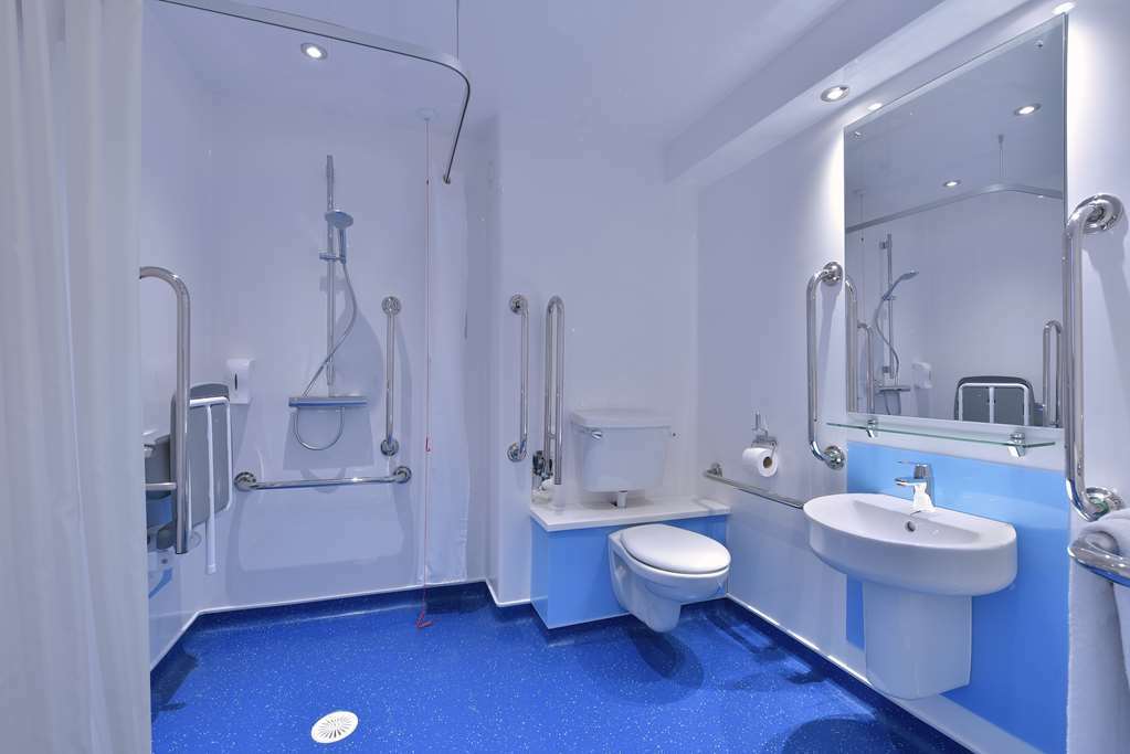 Premier Inn Worthing Seafront 객실 사진