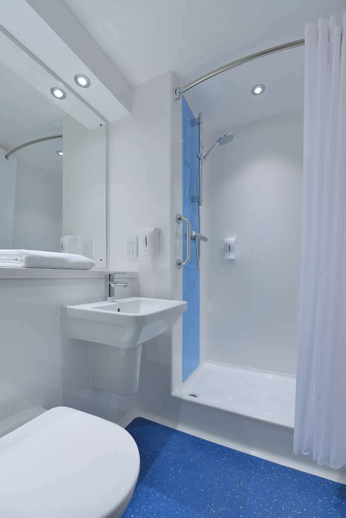 Premier Inn Worthing Seafront 객실 사진
